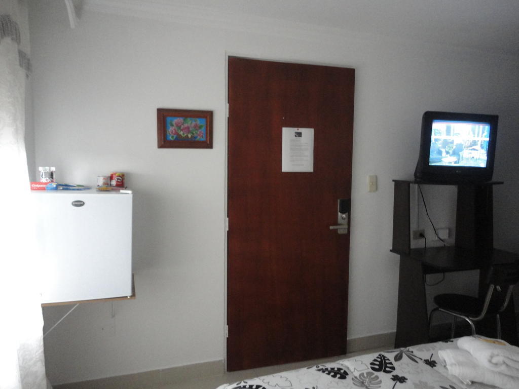 Hotel Fenix Real Bogotá Zimmer foto